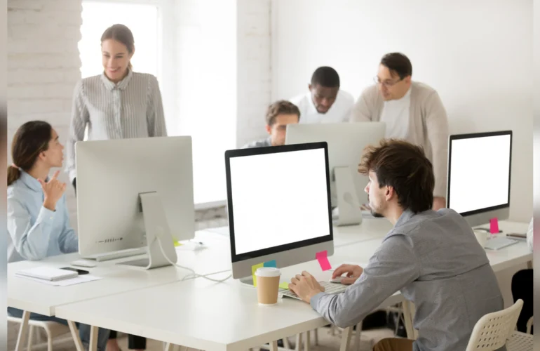 10 Easy Office Jobs That Pay Over $75K in 2025