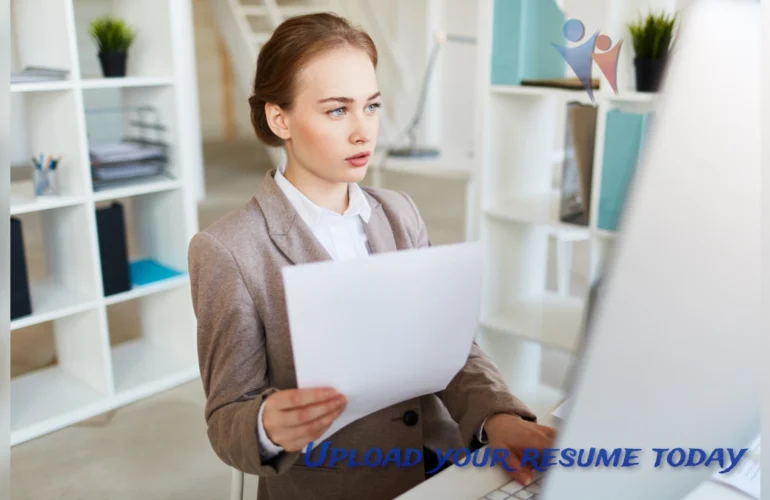 10 Signs Your Resume Is Outdated in 2025 (And How to Fix It Fast)