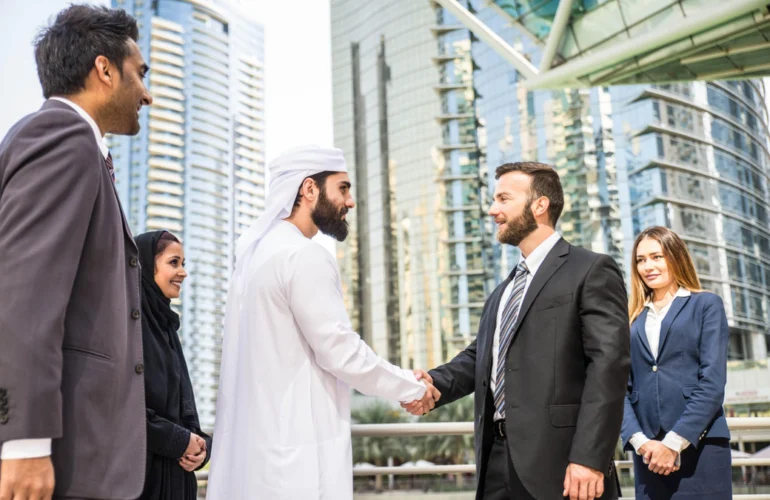 7 Smart Ways to Get Noticed by Employers in Qatar