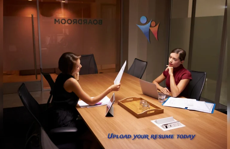 How to Answer "Tell Me About Yourself" (Gulf Jobs 2025)