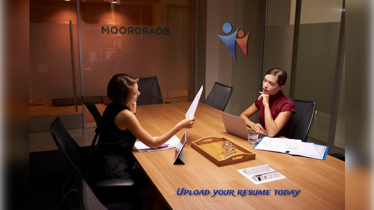 How to Answer "Tell Me About Yourself" (Gulf Jobs 2025)