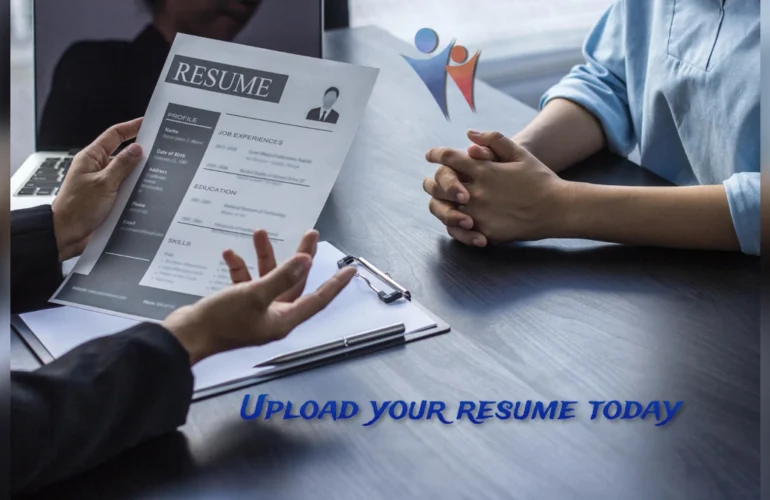 How to Write a Resume Objective in 2025 (With Examples)