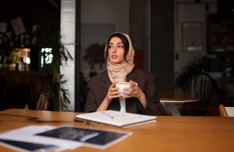 Red Flags in Qatar Job Offers: 5 Warning Signs to Watch